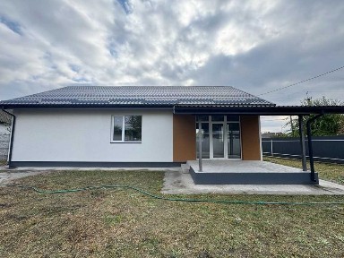 Новий БУДИНОК 115 кв. м на 5,2 сот землі з ГАЗ опаленням -ЦЕНТР
