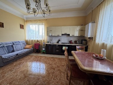 Дом капитальный в Сухом лимане.