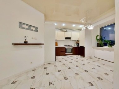 Продажа 2-комнатной квартиры 55 м², Набережная Победы ул.