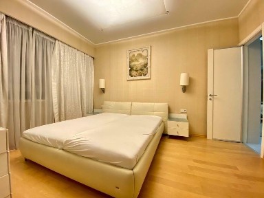 Продажа 3-комнатной квартиры 140 м², Владимира Вернадского ул., 35
