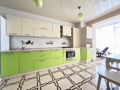 Продаж 2-кімнатної квартири 49 м², Василя Жуковського вул.
