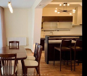 Продажа 4-комнатной квартиры 152 м², Гоголя ул.