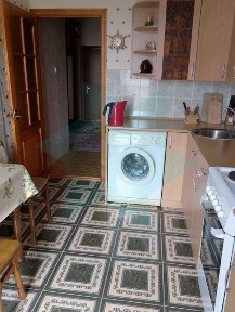 Продаж 1-кімнатної квартири 46 м², Робітнича вул.