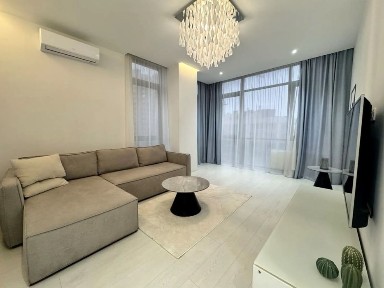 Оренда Новопечерські Липки 3к Верхогляда