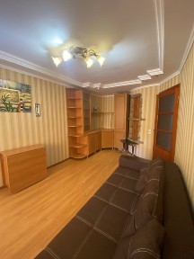 Здається 2-кімнатна квартира центр