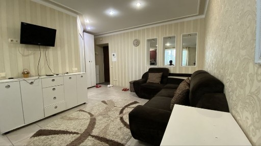 Оренда 2к квартири вул. Соборності