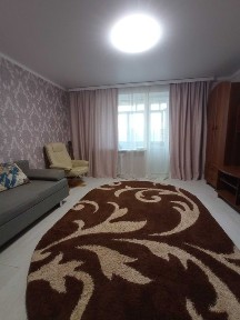 Продается 2-х комнатная квартира 4/5 ул. Яворницкого, 24