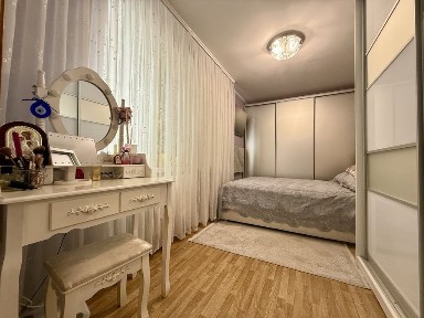 Продам 2 к квартиру біля PREMIER ToWEr Вишенька