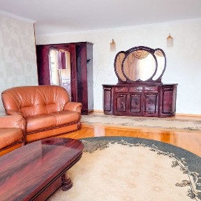 Простора 3 кім квартира з ремонтом та видом на місто !