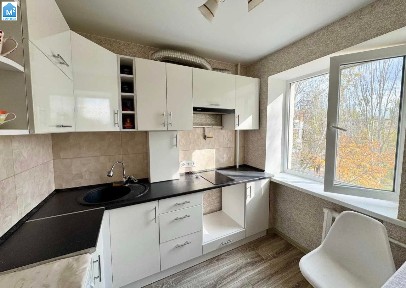 Продажа 1 кімнатної квартири в Лісках