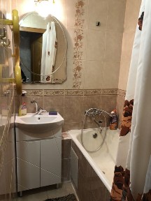 Здам 2 кімн. квартиру вул. Всіхсвятська (Нива)