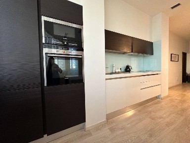 Днепр, Дмитрия Яворницкого просп., 5