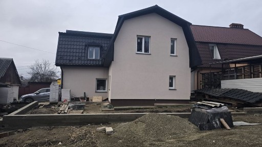 Будинок 3кім, м. Чернівці, центр, біля лікарні Фастівської.