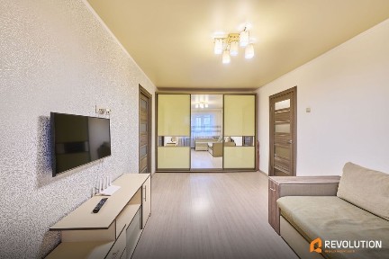 Без %, продаж 2 кімн з ремонтом, Джохара Дудаєва 4