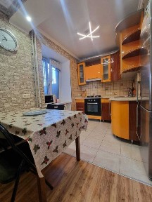 Сдам 2-х квартиру - дуже простору на пр. Центральний\ 8 березня