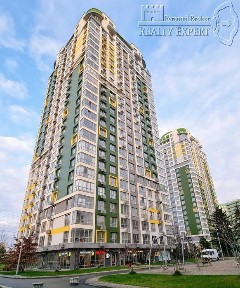 Вишгородська 45-Г. ЖК <a href='/newbuilding/620/view/zk-parkove-misto'>Паркове місто</a>. Дизайнерський ремонт, S=31м.