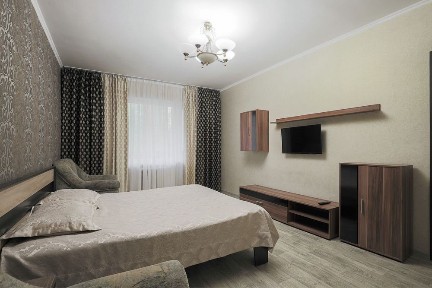 2 поверх! Подобово 2кімнатна затишна простора квартира. Північна, 54.