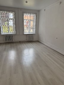 Сдам офис 450 квм Грушевского