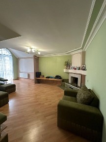 Продам вклику 3-х кімнатну квартиру з ремонтом