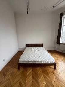 Оренда 2 кім квартири, пл. Різні, центр