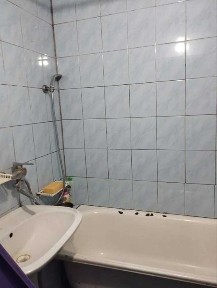 Военым ! Бородинский 2 комн в квартире на 1 этаже -5000 ЭТО УЖЕ С К. У