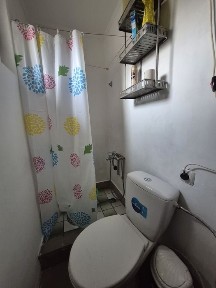 Оренда частини будинку по вул. Грушевського