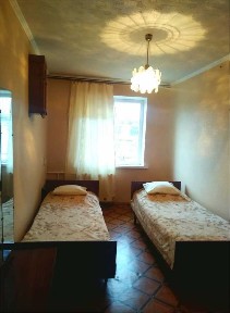 Днепропетровская обл., Криворожский район, г. Кривой рог, Солнечный мркн. ул., 19