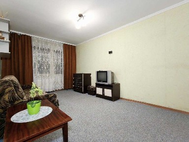 Оренда 1-кімн квартири в гарному стані біля ринку НИВА.