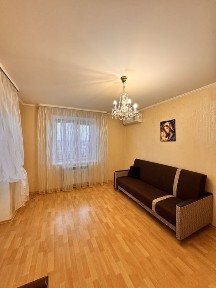 Здам квартиру 2-х. кімнатну в центрі