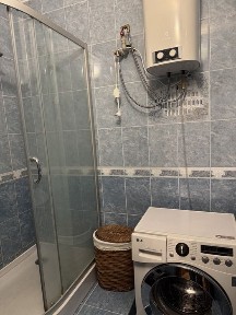 2к розд в новобудові вул. Хмельницька 10 ст. м Святошин пішки, ГАЗ плита