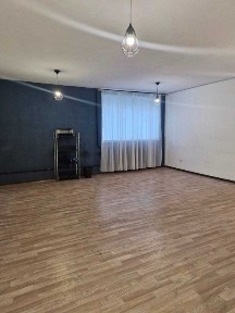 Продається 1на квартира в центрі під комерцію