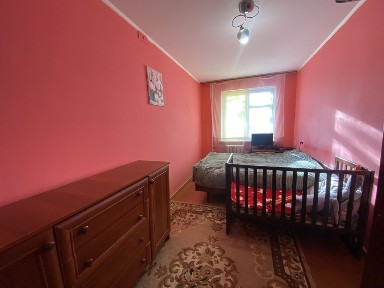 2-кімнатна на другому поверсі, вулиця Лесі Українки /перемоги