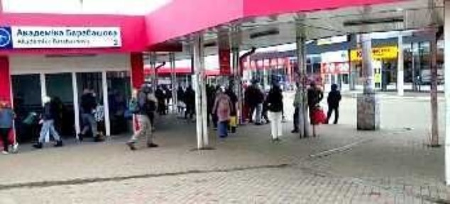 Оренда у Активному торгівельному місці біля метро м. Ак. Барабашова!