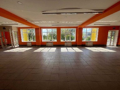 Здание под Крупные торговые сети Супермаркет