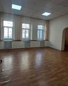 Без комиссии Свет не отключают Здам Офис 2 Кабинета фасад ЦУМ Крещати