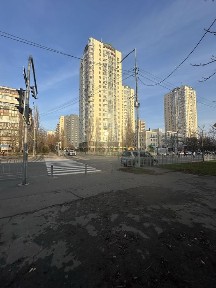 Пряма пропозиція! Оренда 77 м2. Фасад ! Бул. М. Руденка ( Кольцова )