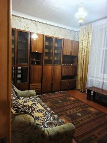 Оренда 2-к. кв. в центрі з гаражем. Світло не вимикають!