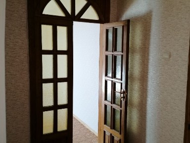 Сдам 2 комн. кв. Х. Гора. Возле метро. Собственник. 8000 грн.