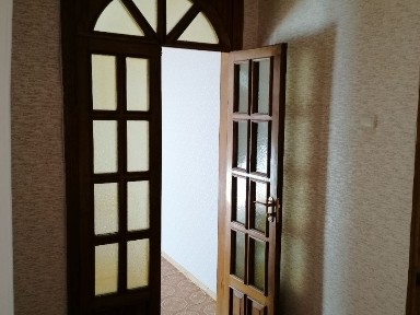 Сдам 2 комн. кв. Х. Гора. Возле метро. Собственник. 8000 грн.