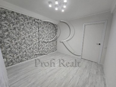 Продаж 2 кімн. квартири Платона Майбороди 21 Лук'янівка/Герцена