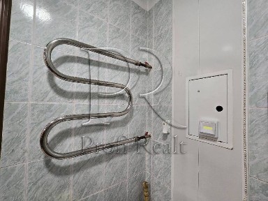 Продаж 2 кімн. квартири бульвар Чоколівський 35