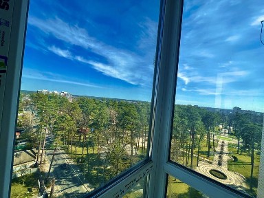 Продаж 1-но кімнатноі квартири з видом на парк Правика.