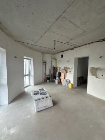 Двокімнатна з частковим ремонтом