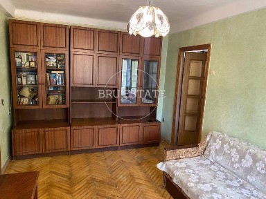 Продаж 2 к охайної квартири ст м Лісова 15 хв