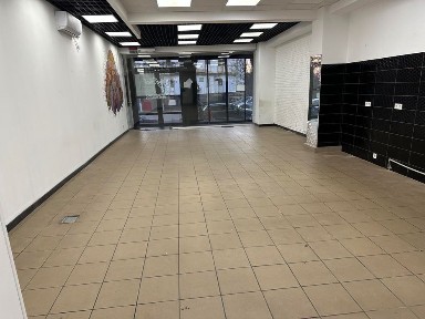 Магазин, 1 поверх, фасад в ТЦ, 125 м2