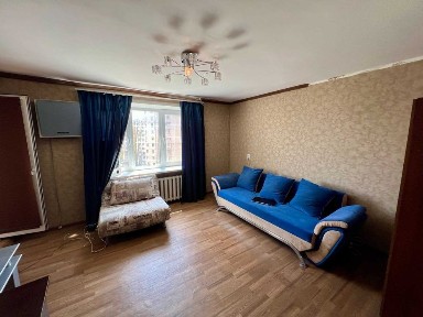 Продается просторная 2-комнатная квартира, чешка, 50м2, Корабельный. Q