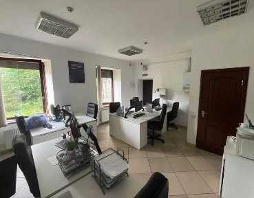 Офісне приміщення під офіс комерційне нежитловий Личаківський район