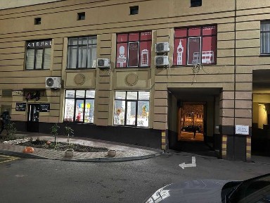 ЦЕНТР, з орендарем, приміщення 81 кв. м, вул. Полтавська 10