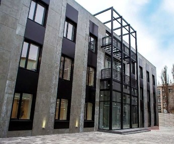 Без кмісії, Продаж офісної будівлі біля метро Політехнічний Інститут.