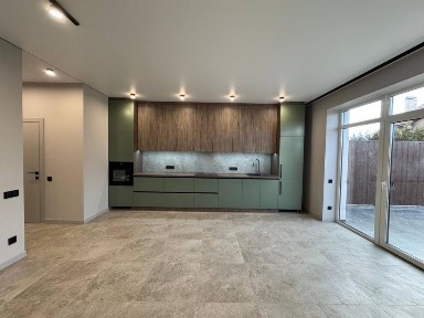 Продаж таунхаусу 110 м2 ділянка 2 сотки 7 км метро Славутич Осокорки